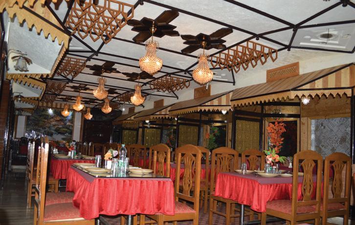 Shah Abbas Hotel At Dal Lake Srinagar (Jammu and Kashmir) Exterior photo